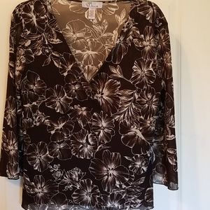 Nine & CO 3/4 Sleeve Sheer Floral Top